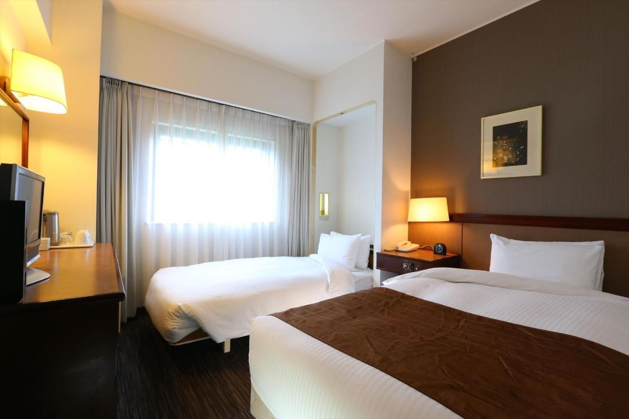 Hotel Hokke Club Sendai Bagian luar foto
